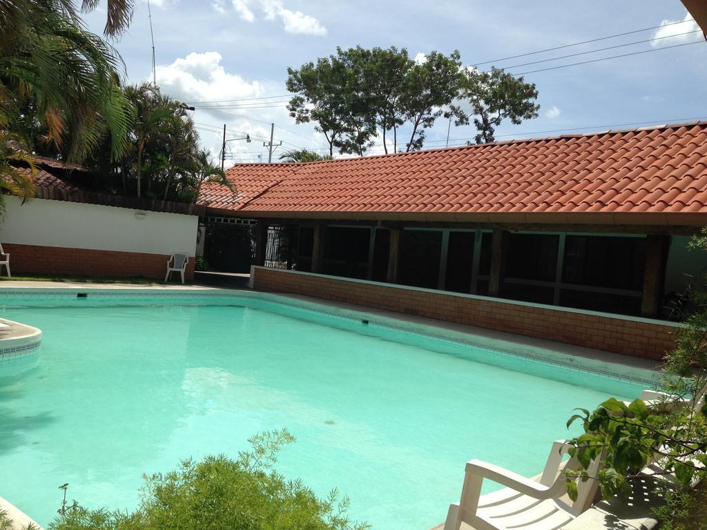 Hotel El Bramadero Liberia Esterno foto