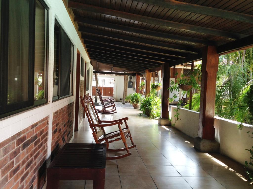 Hotel El Bramadero Liberia Esterno foto